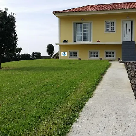 Joe & Vera's Place 3*