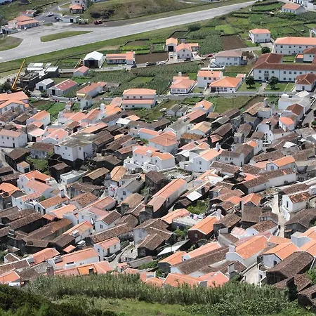 بيت ضيافة Joe & Vera's Place